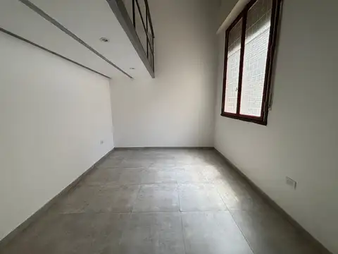 Depto Tipo Casa en Venta de 2 ambientes