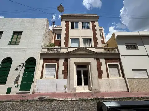 VENTA PH PLANTA BAJA PATIO SAN TELMO 2 AMBIENTES