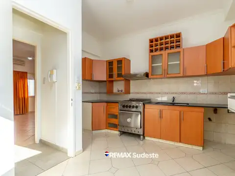 Departamento 4 ambientes con 2 baños