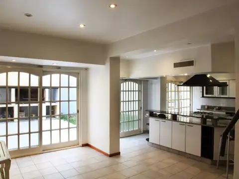 Casa en Venta en Villa Pueyrredón, USD 590.000