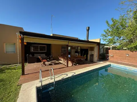 Casa en Venta en La Cañada - Los Arces, USD 190.000