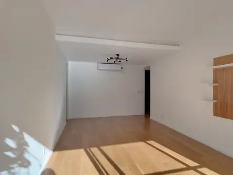 Zapiola 2260 , Piso 5
