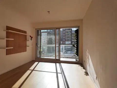 Venta departamento 4 ambientes, dependencia, 2 cocheras y amenities en Belgrano R