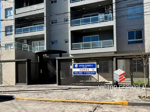 VENTA DEPARTAMENTO 2 ambientes c/ cochera M. Coronado ,SUM