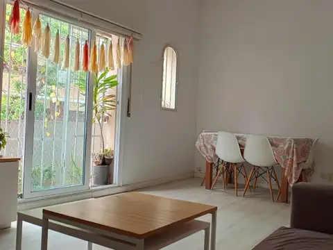 PH 3 Amb. al Frente • Amoblado • 2 Baños • Impecable