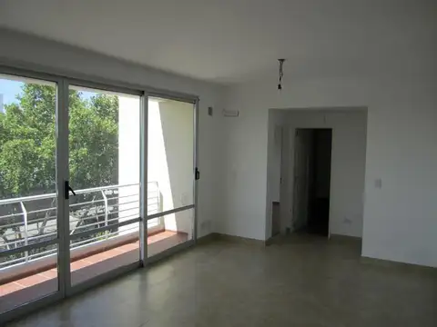 Departamento en Alquiler en Lomas de Zamora, $ 900.000