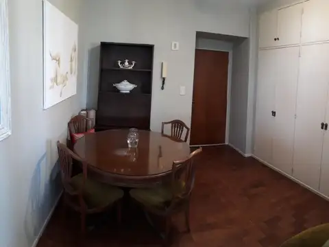 Gallo 800, Piso 7