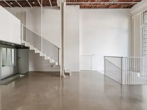 Depto Tipo Casa en Venta de 5 ambientes