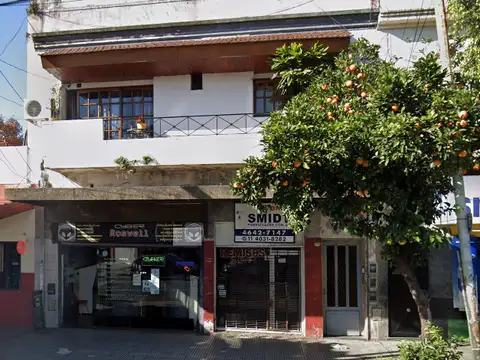 VENTA DE LOCAL SOBRE AVENIDA BEIRÓ - SIN EXPENSAS