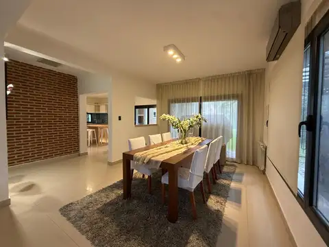 Casa en Venta de 4 dormitorios