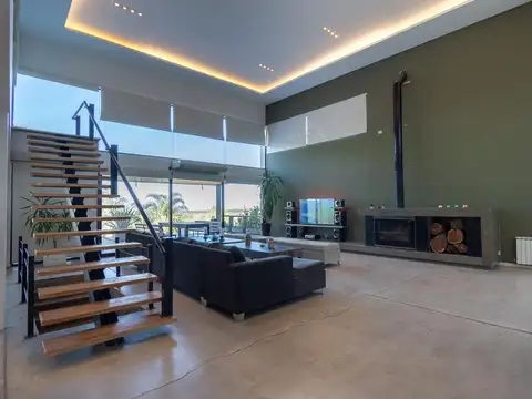 Casa en Venta en La Arbolada, USD 520.000