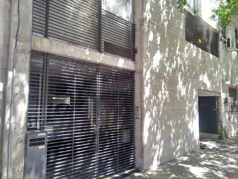 MODERNO SIN BALCON DIVISIBLE PICHINCHA 1er PISO AL FRENTE