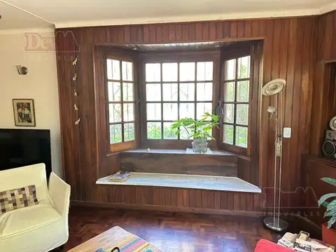 Depto Tipo Casa en Venta 50 años