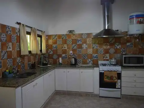 Almirante Brown 5300