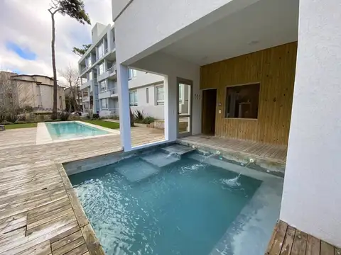 Departamento en Venta en Carilo, USD 260.000