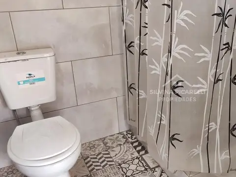 Casa 4 ambientes con 3 baños