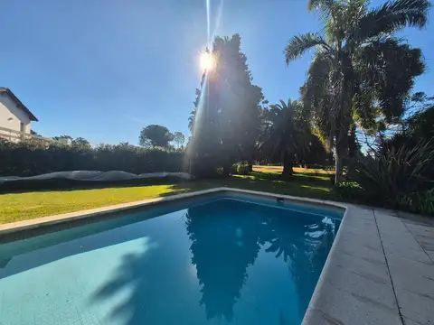 Casa en Venta en Highland Park Country Club, USD 635.000