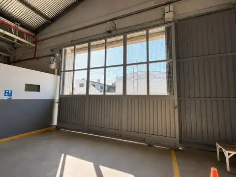 Galpon en Venta en Morón, USD 2.790.000