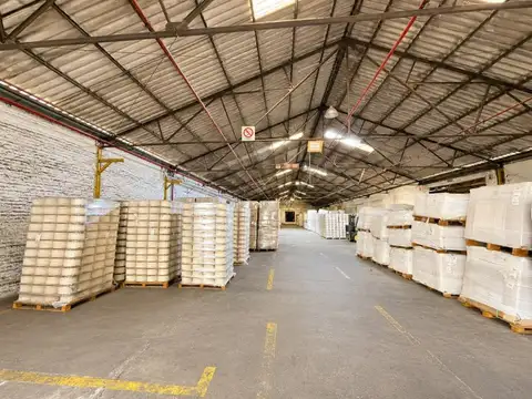 Galpon en Venta en Morón, USD 2.790.000