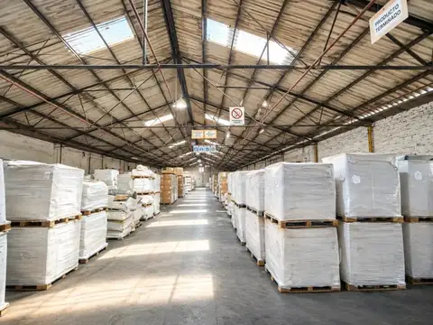 IMPORTANTE FRACCIÓN INDUSTRIAL EN VENTA – MORÓN | 10258 m² DE TERRENO + 11000 m² EDIFICADOS