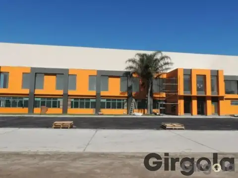 Local en Alquiler en La Reja, USD 5.625