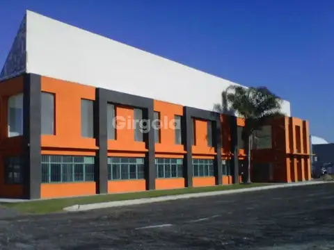 Local comercial en alquiler en La Reja, Moreno