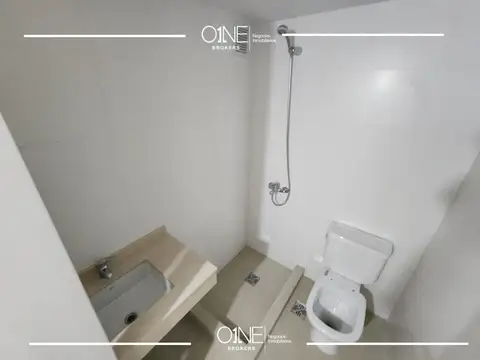 Oficina 2 ambientes con 1 baño