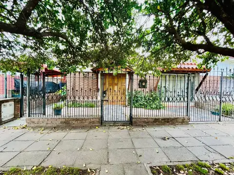 VENTA CASA 3 DORM JARDIN ESPINOSA GRAN UBICACION