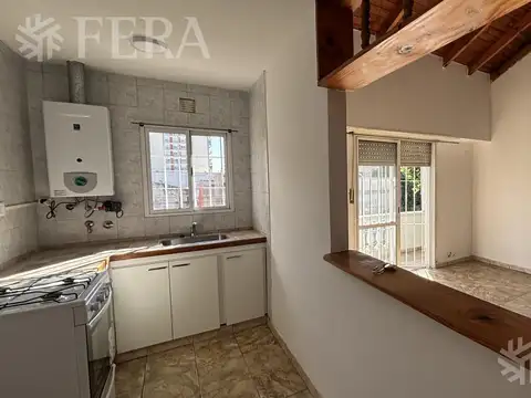 Alquiler de PH 4 ambientes con balcón y terraza en Wilde