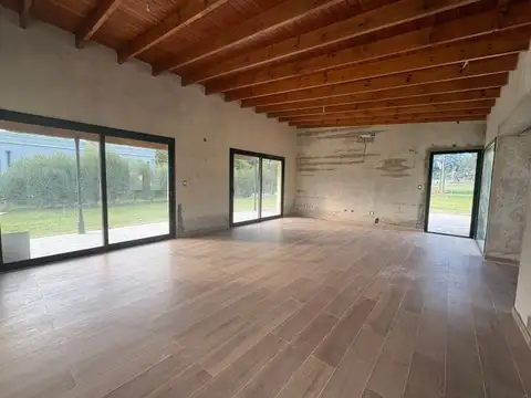 Casa en Venta – Barrio Cerrado Las Malvinas II, Brandsen