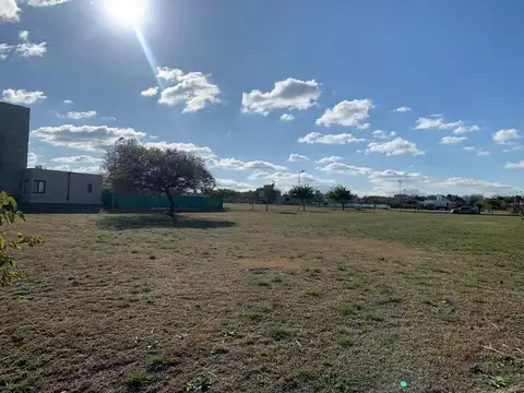 Terreno en Venta en Barrio El Talar, USD 90.000