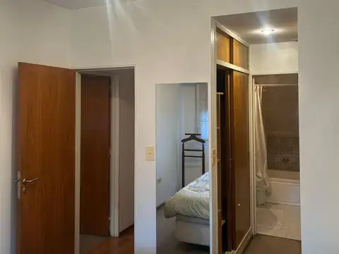 Avenida Luis María Campos e/ Avenida General Indalecio Chenaut y Ortega y Gasset