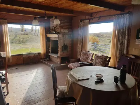 Patagonia Argentina - Establecimiento Productivo y Recreativo - Caza y Pesca