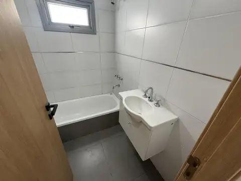 Departamento en Alquiler en Villa Dominico, $ 750.000
