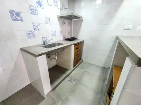 Depto Tipo Casa 2 ambientes con 1 baño