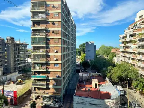 Oficina en Alquiler al Este