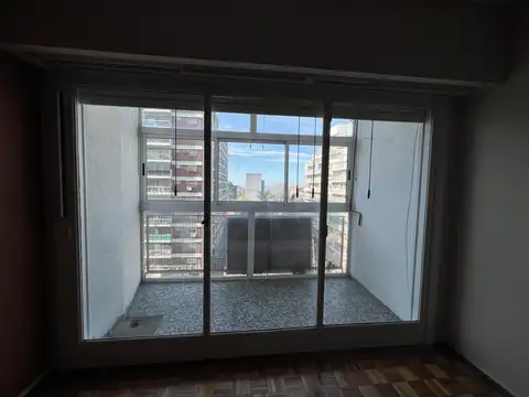 Oficina 2 ambientes con 1 baño