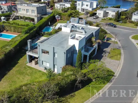 Casa en Venta en San Francisco, USD 460.000