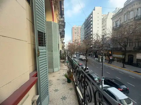 Depto Tipo Casa en Alquiler en Balvanera, $ 3.450.000