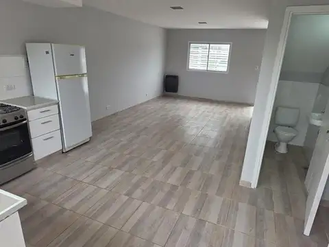 Depto Tipo Casa 3 ambientes con 1 baño