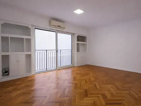 Avenida Raul Scalabrini Ortiz al 3300- Palermo- Capital