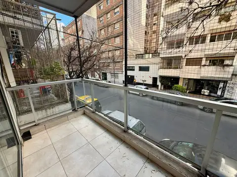 VENTA MONOAMBIENTE CON BALCÓN AL FRENTE AMOBLADO