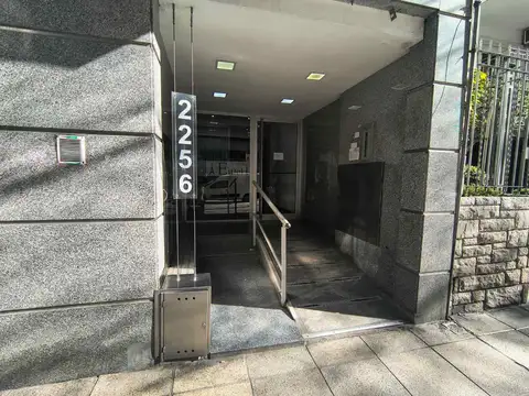 DEPTO 3 AMB EN VENTA A METROS DE PLAZA COLÓN