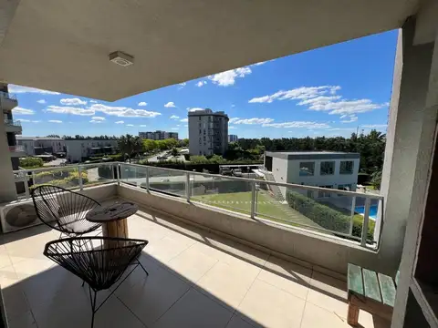Avenida de los Lagos 3100