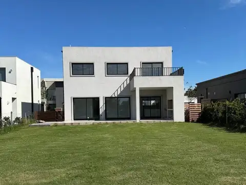Casa en Venta A Estrenar