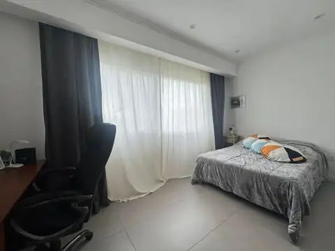 Casa en Alquiler al Oeste