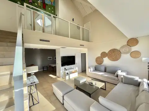 Departamento 6 ambientes con 2 baños