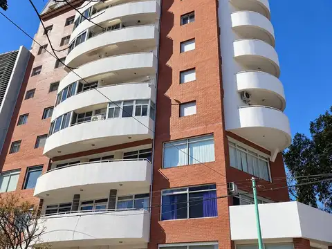 VENTA de Espectacular Semipiso en A. Brown  al 100 - Neuquen Capital