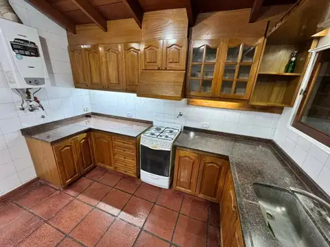 CASA - 3 DORMITORIOS - SAN ANTONIO DE PADUA