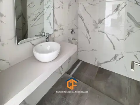 Departamento en Venta en Barrio Parque San Martin, USD 178.500